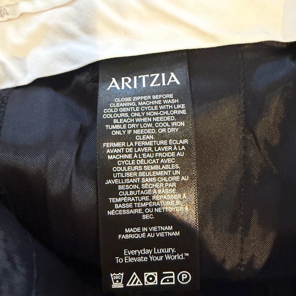 Aritzia Black Low Rise Effortless Pants HEMMED - Picture 8 of 9